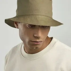 bucket cotton