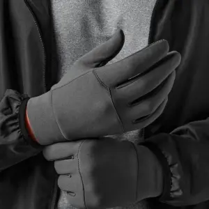 softshell sports tech gloves