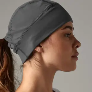 softshell sports tech beanie