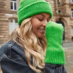 colour pop hand warmers