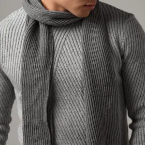 metro knitted scarf
