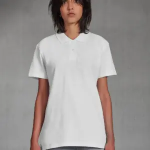id.001 women