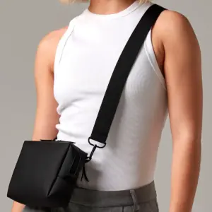 matte pu cross body bag