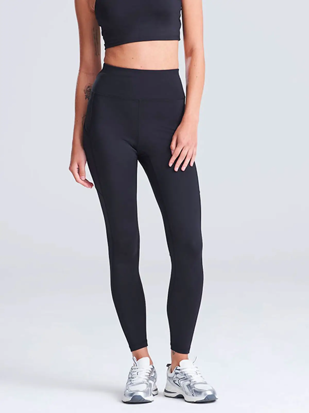 women’s recycled tech leggins women’s recycled tech leggins