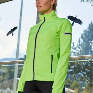 ladies’ sports softshell jacket