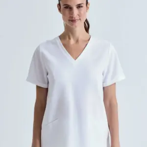 ‘invincible’ womenâs onna stretch tunic