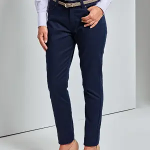 ladies’ performance chino jeans