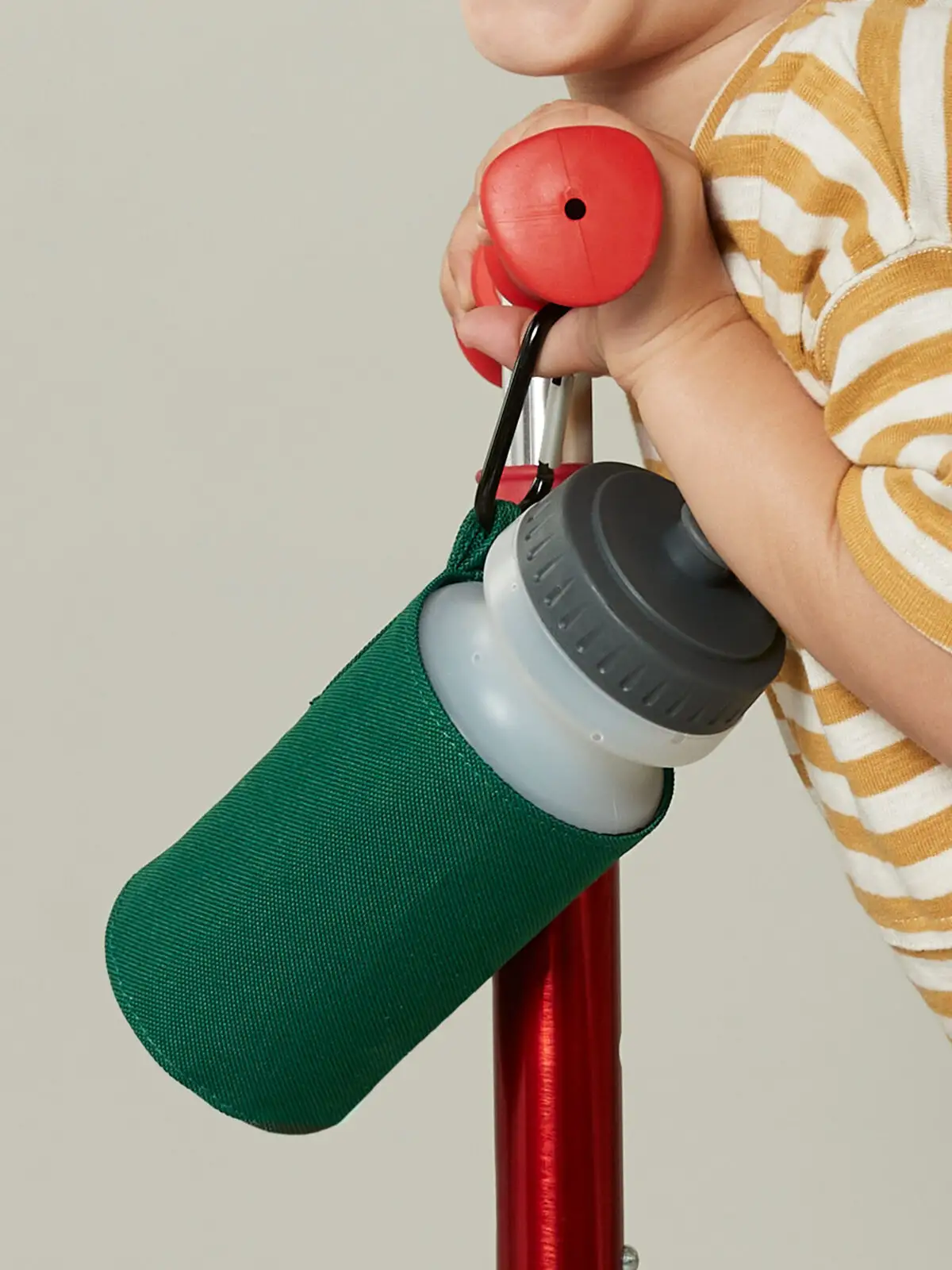 water bottle and holder water bottle and holder