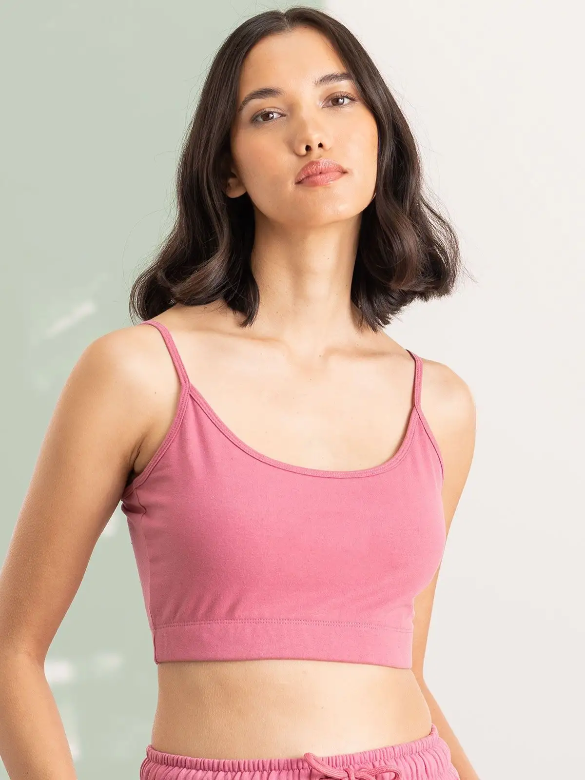 women’s sustainable fashion cropped cami top women’s sustainable fashion cropped cami top