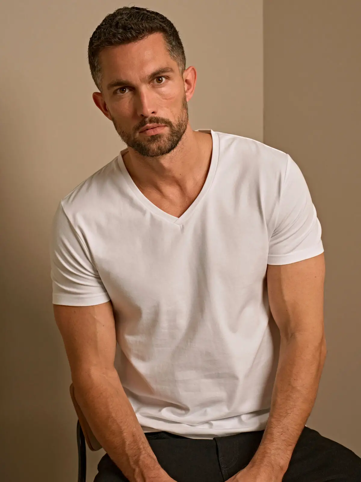 men’s stretch v neck tee men’s stretch v neck tee