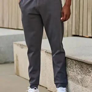athletic pants